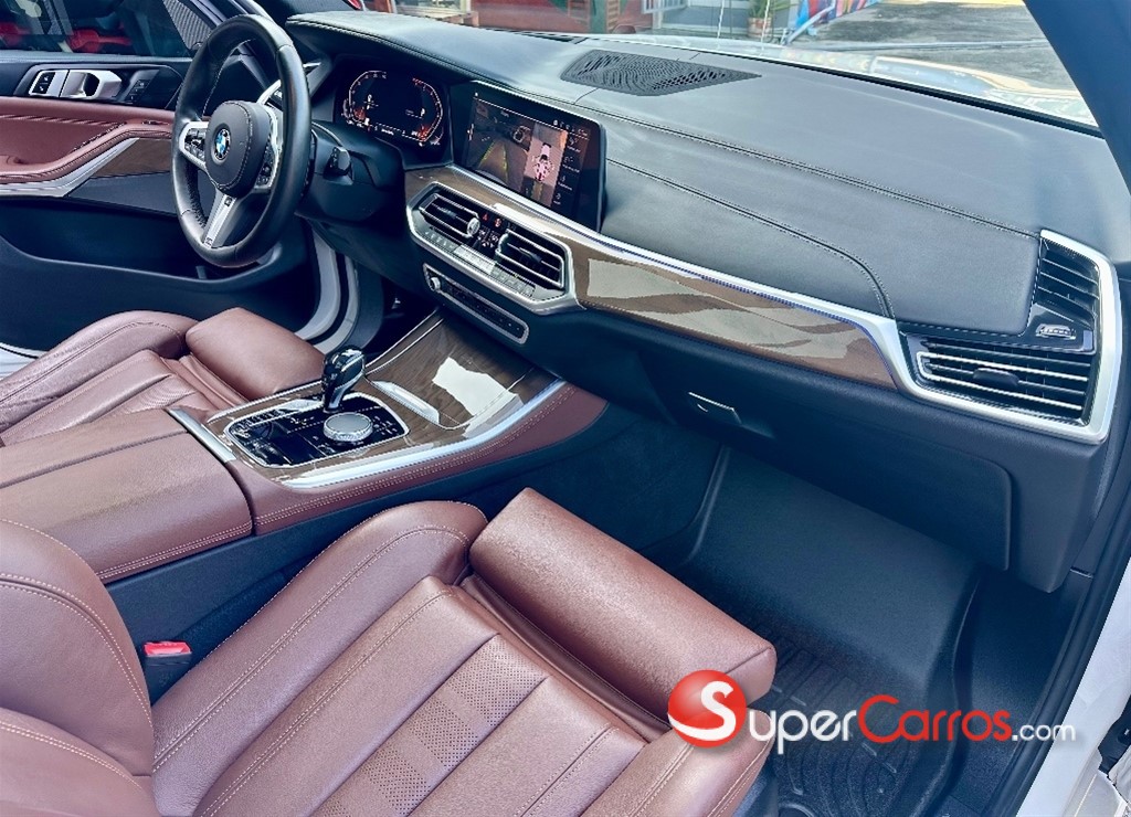 2020 BMW X 5 XDRIVE 40i — foto 10 / 12