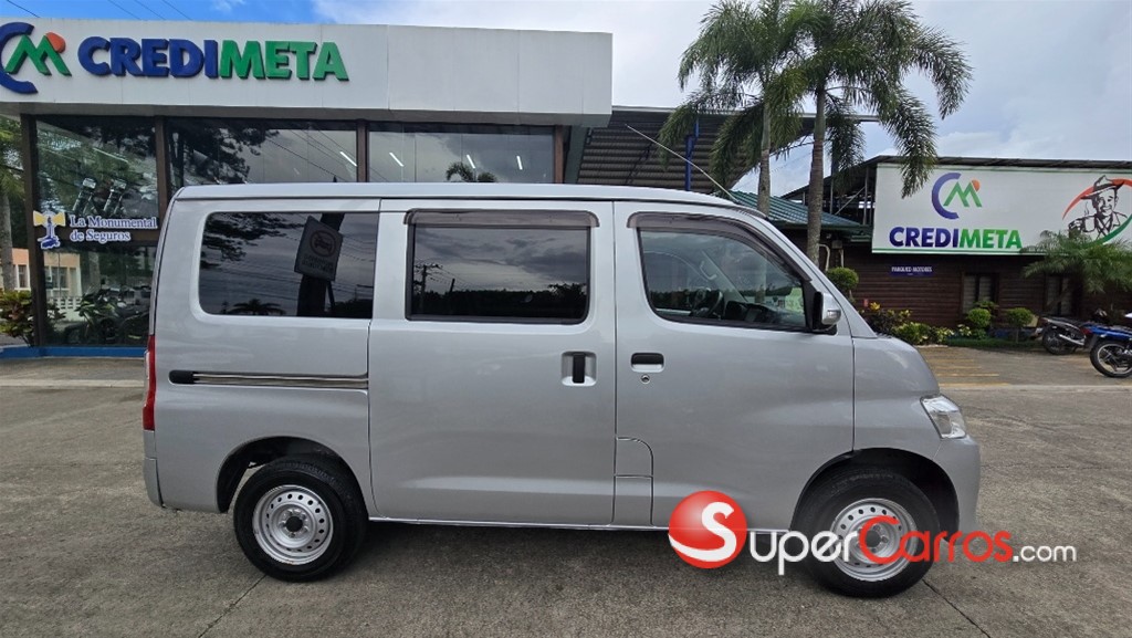 2020 Toyota Town-Ace