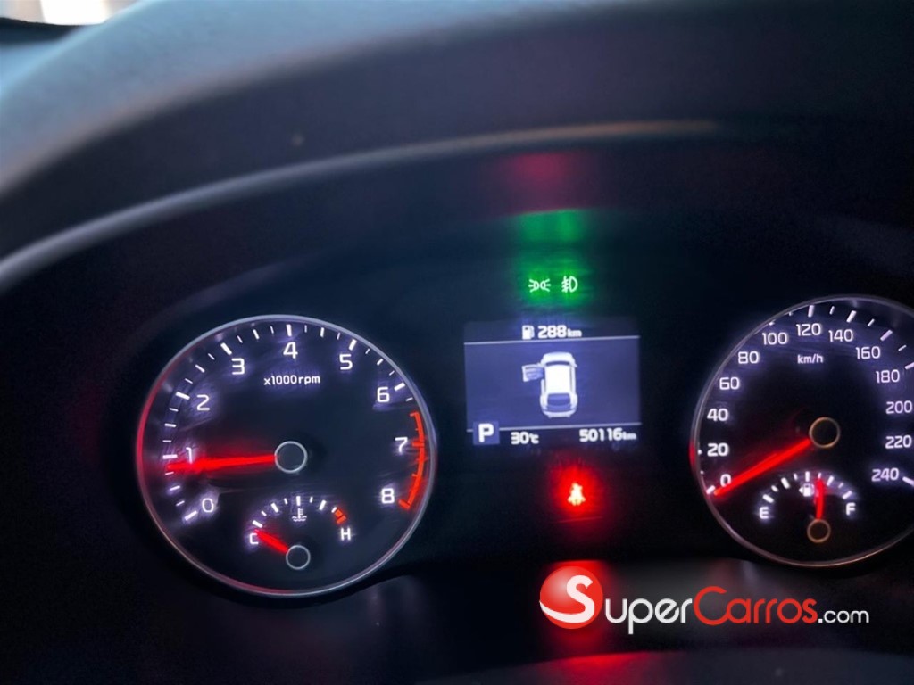2021 Kia Sportage LX — foto 6 / 10