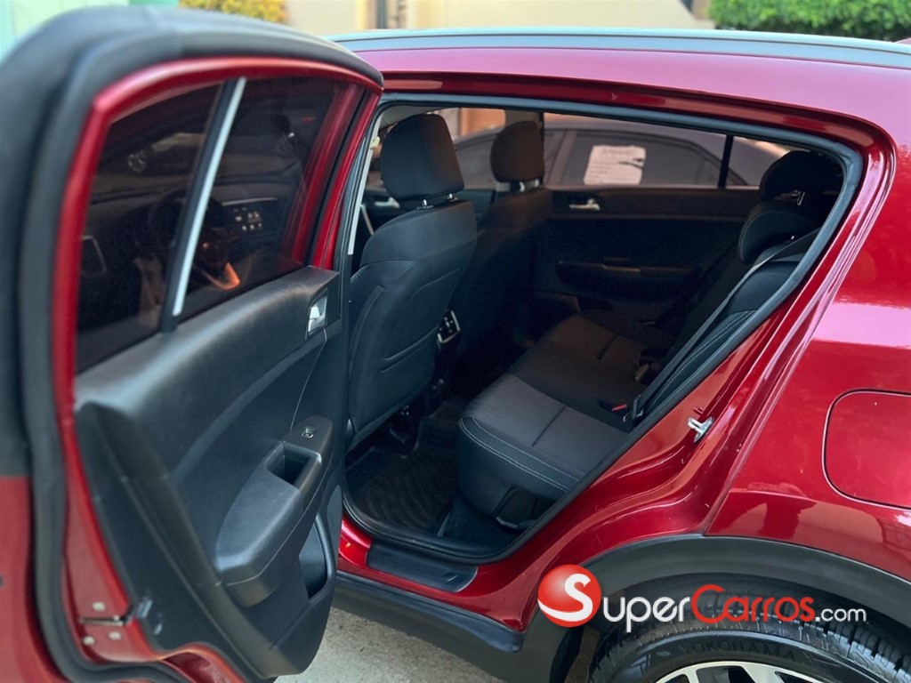 2021 Kia Sportage LX — foto 10 / 10