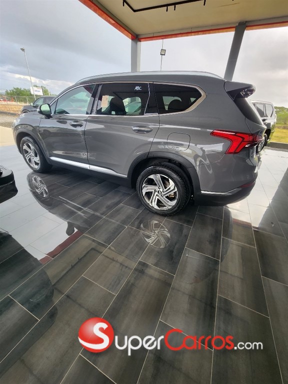 2021 Hyundai Santa Fe Ultimate — foto 7 / 12