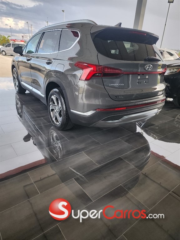 2021 Hyundai Santa Fe Ultimate — foto 8 / 12