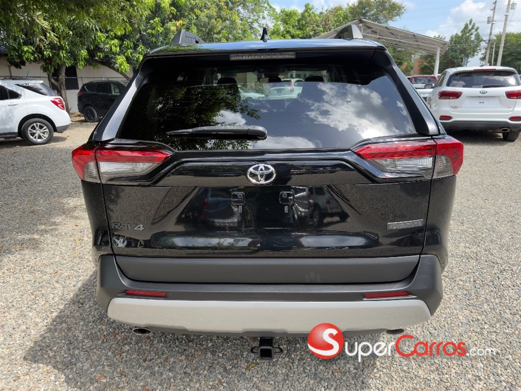 2020 Toyota RAV4 Adventure — foto 4 / 8