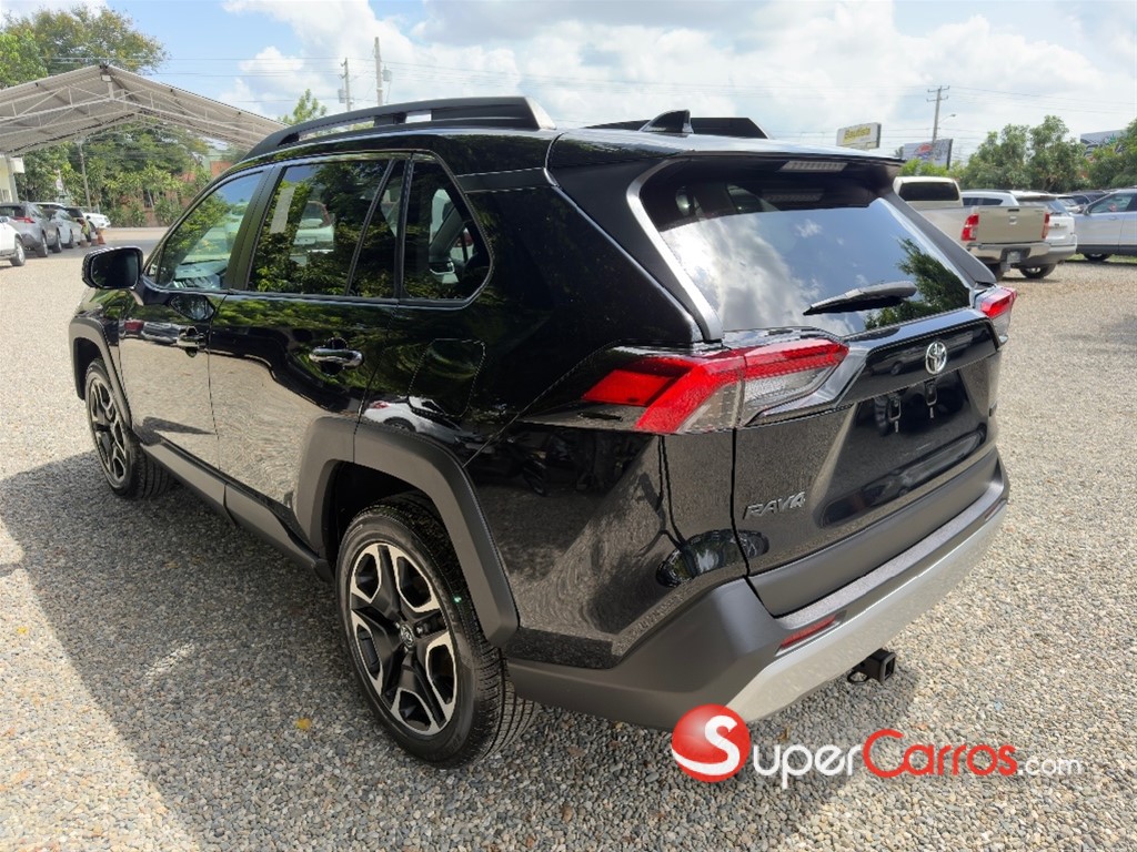 2020 Toyota RAV4 Adventure — foto 5 / 8