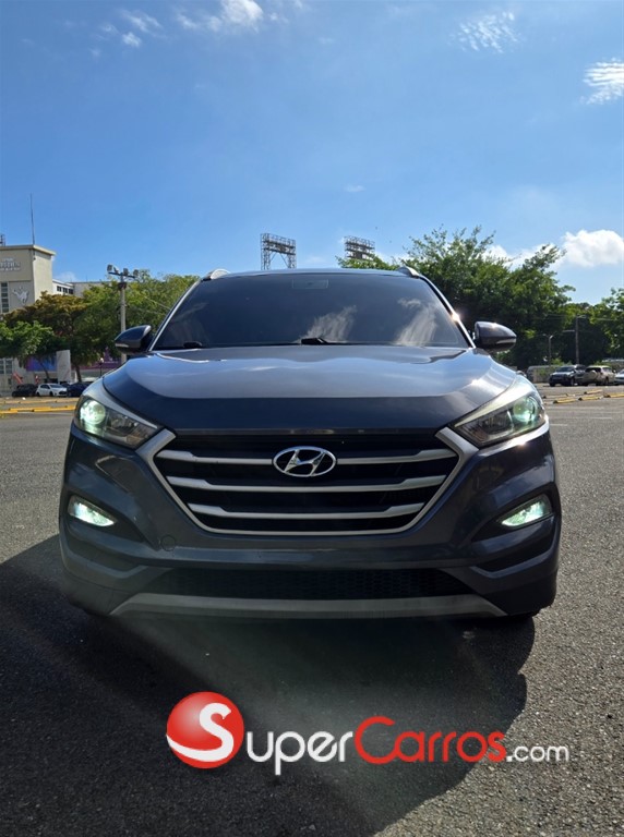 2017 Hyundai Tucson ECO 1.6 TURBO — foto 3 / 12