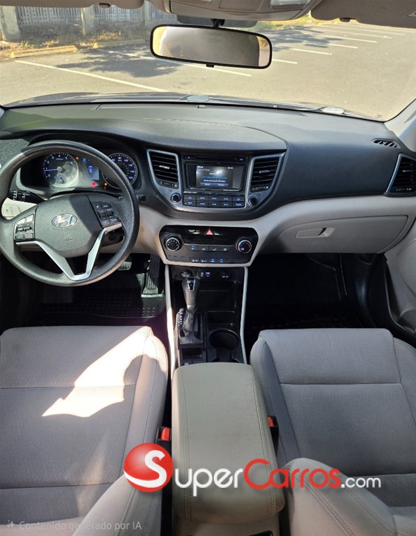 2017 Hyundai Tucson ECO 1.6 TURBO — foto 9 / 12