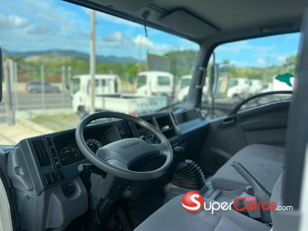 2027 Isuzu NP — foto 5 / 11