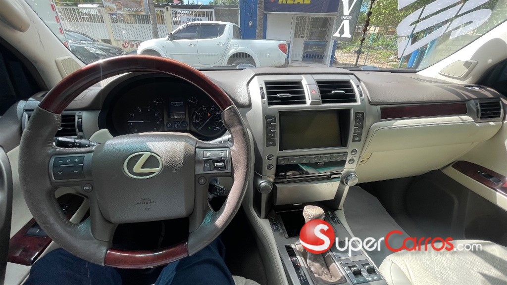 2011 Lexus GX 460 — foto 10 / 12