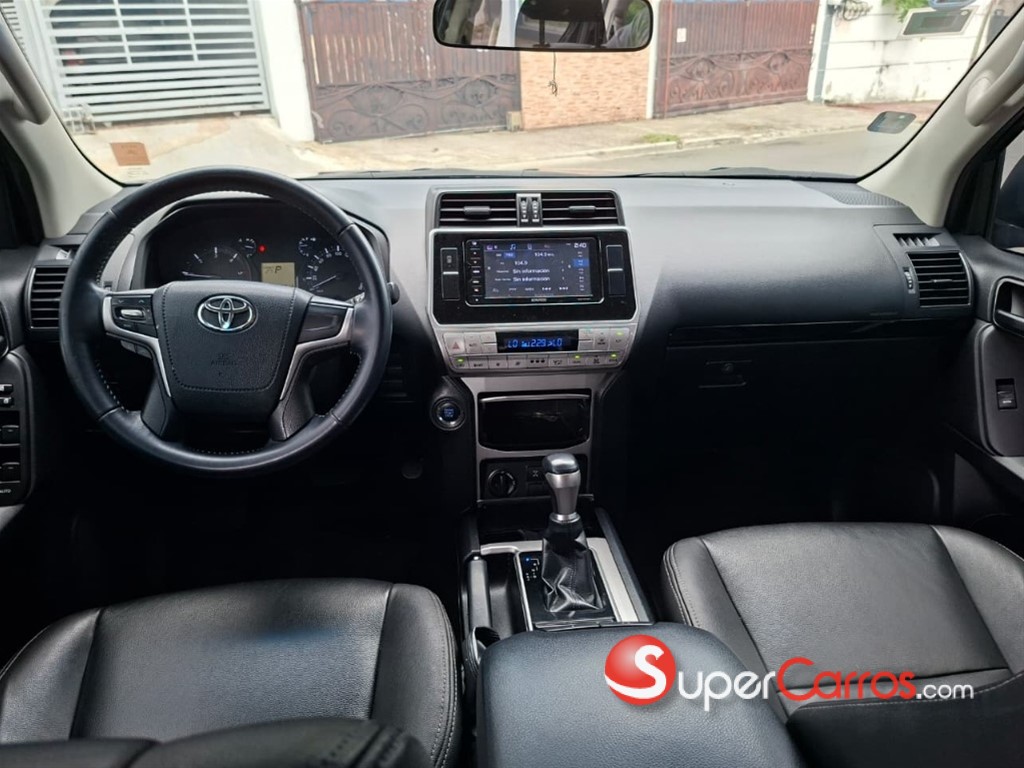 2019 Toyota Land Cruiser Prado — foto 7 / 10