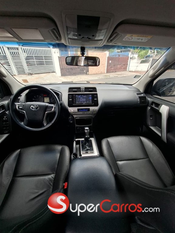 2019 Toyota Land Cruiser Prado — foto 9 / 10