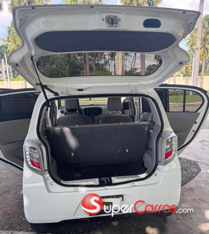 2016 Daihatsu Mira — foto 9 / 9
