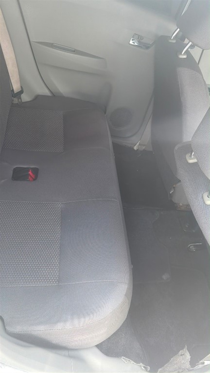 2014 Daihatsu Mira — foto 7 / 7