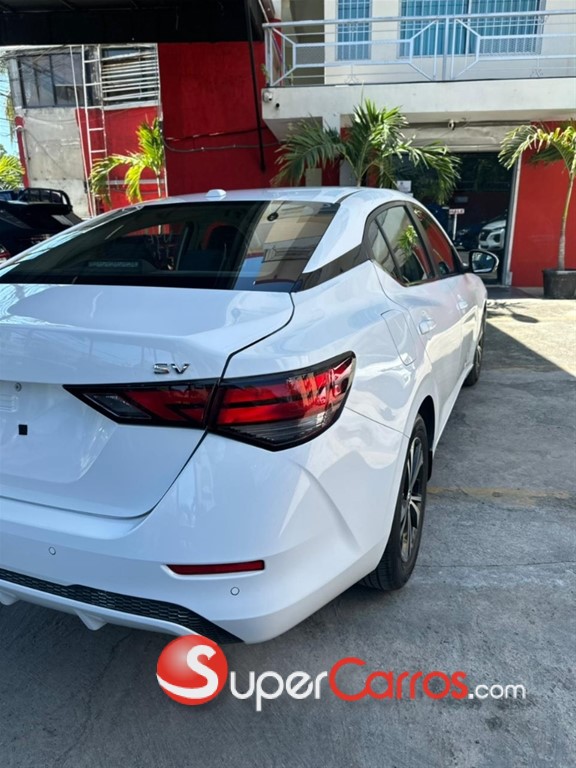2020 Nissan Sentra SV — foto 4 / 11