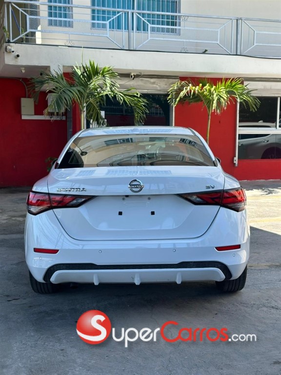 2020 Nissan Sentra SV — foto 7 / 11