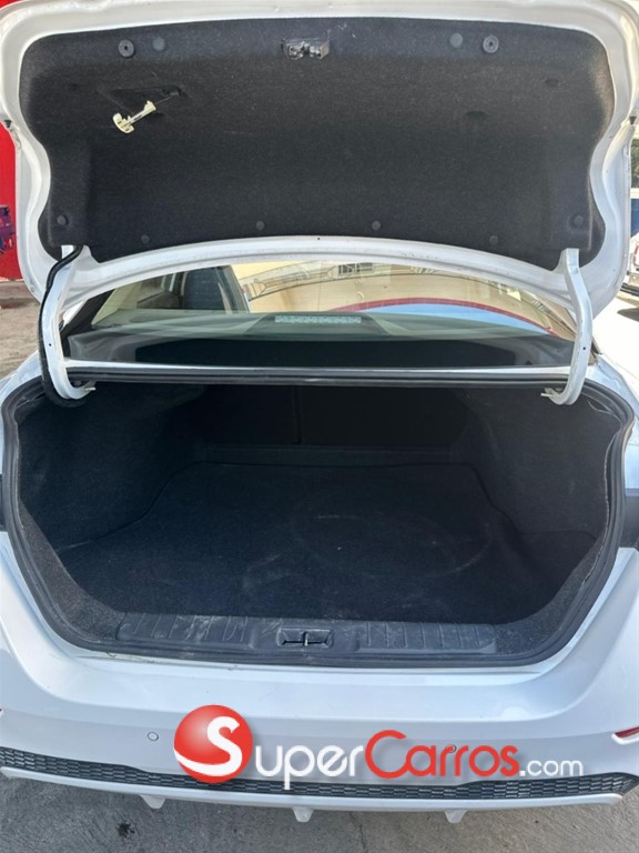 2020 Nissan Sentra SV — foto 11 / 11