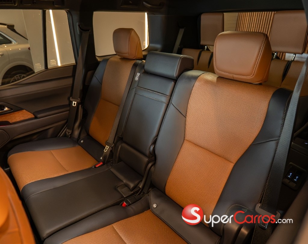 2026 Lexus GX 550 — foto 7 / 12