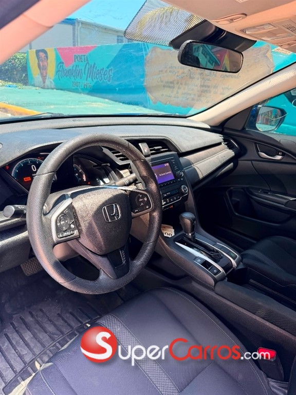 2020 Honda Civic — foto 9 / 9
