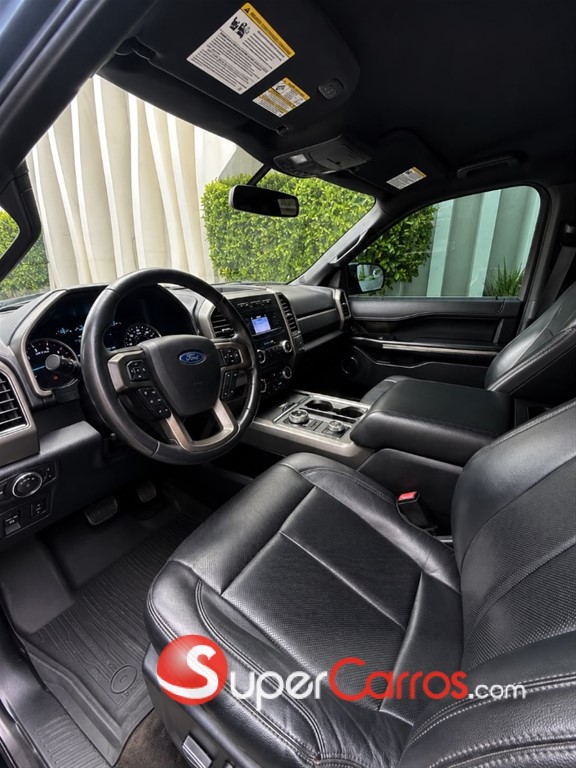 2018 Ford Expedition MAX XLT — foto 6 / 8