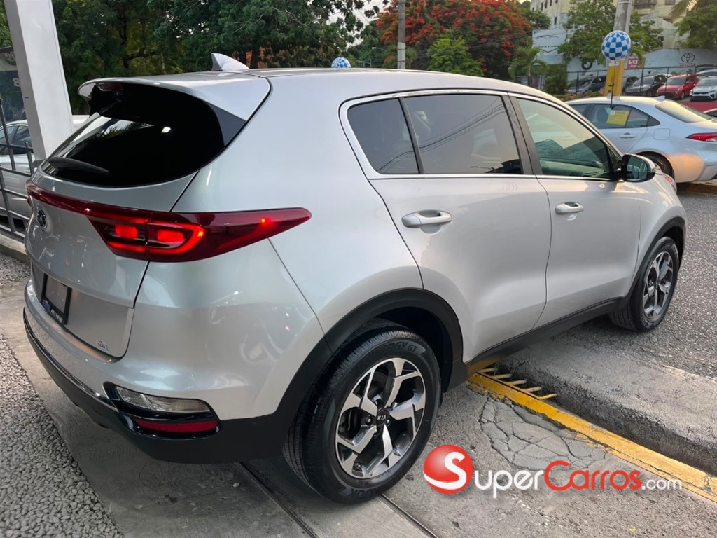 2020 Kia Sportage S — foto 4 / 9