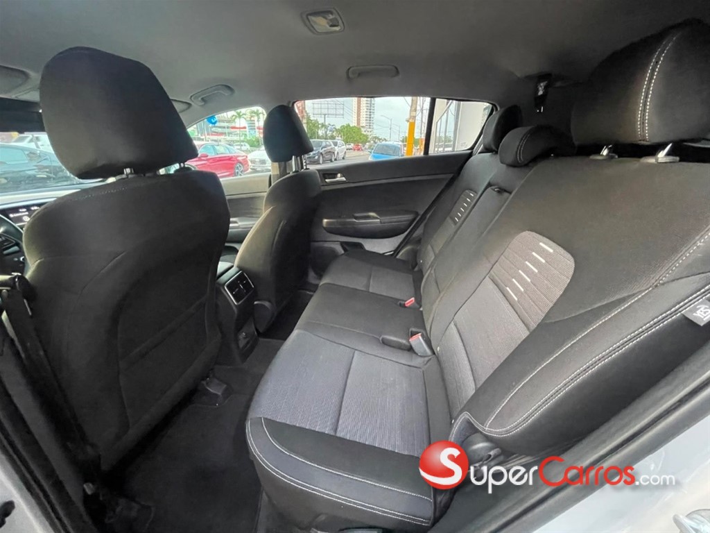 2020 Kia Sportage S — foto 9 / 9