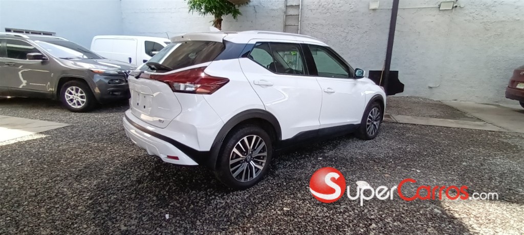 2022 Nissan Kicks — foto 6 / 12