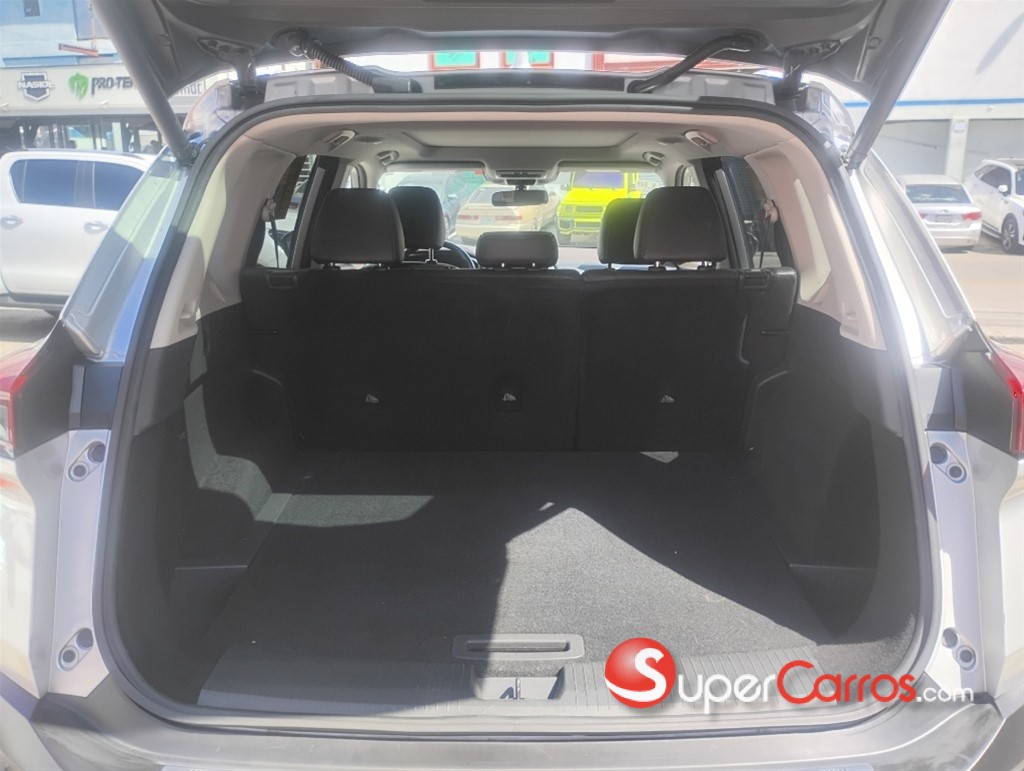 2021 Nissan Rogue SV FULL — foto 8 / 11