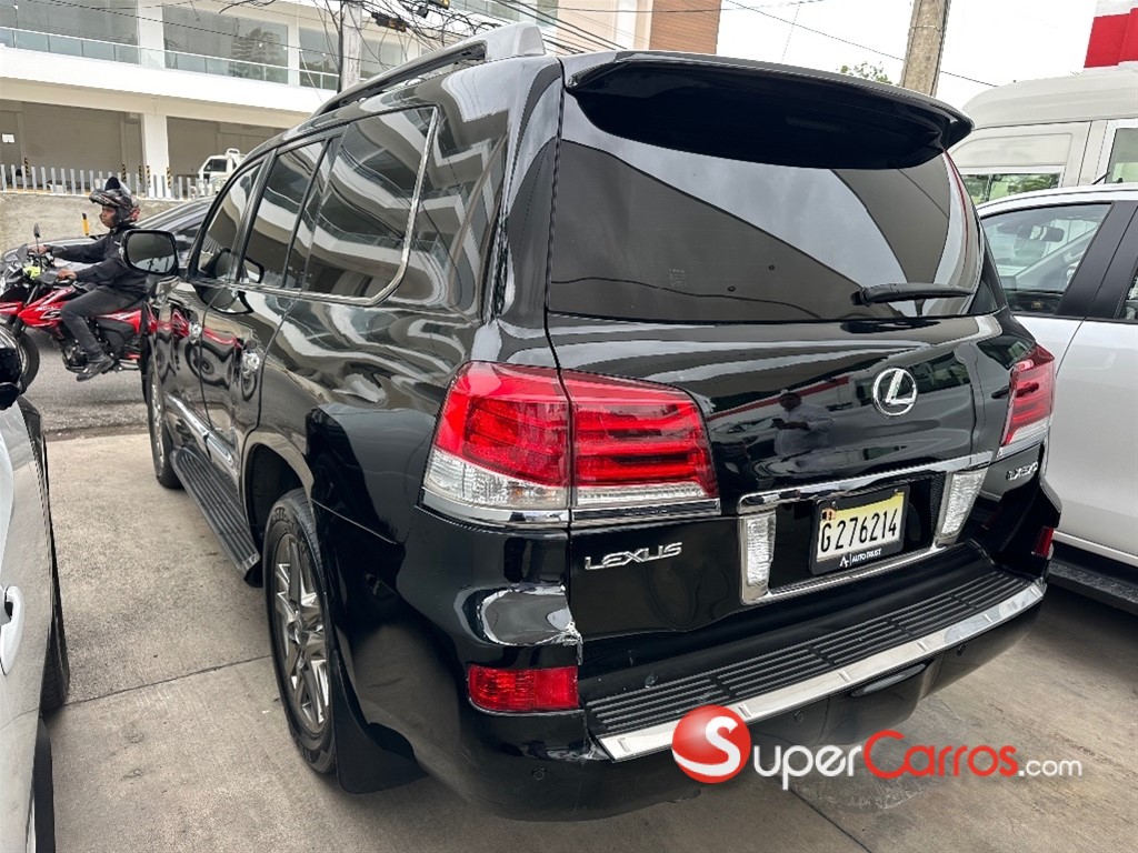 2013 Lexus LX 570 — foto 4 / 9