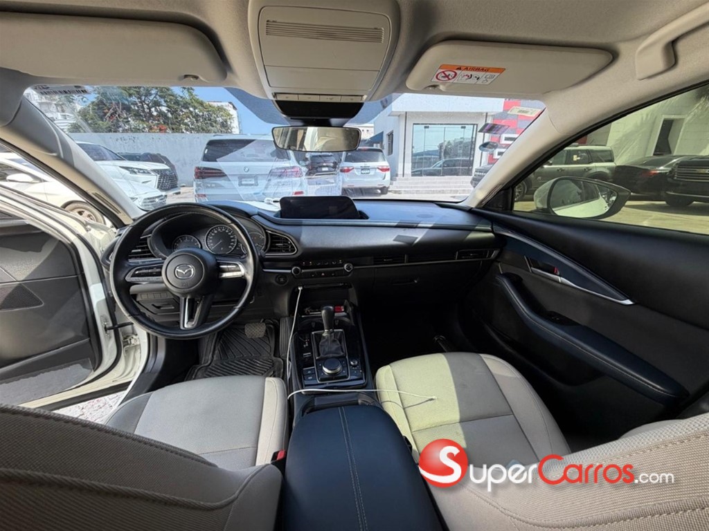2023 Mazda CX-30 — foto 3 / 9