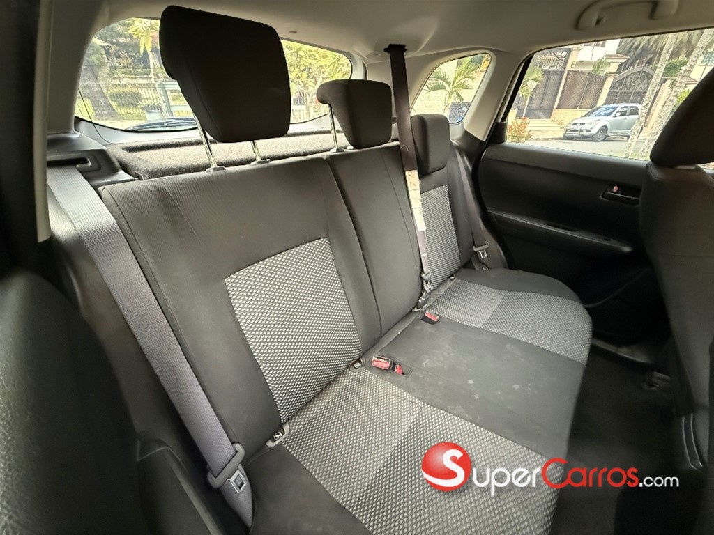 2021 Suzuki Vitara GL — foto 9 / 10
