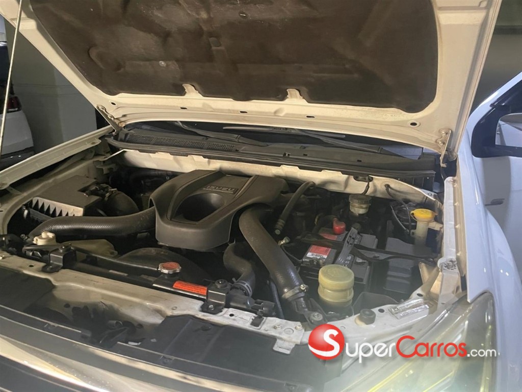 2019 Isuzu DMAX — foto 11 / 12