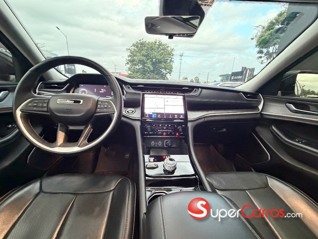 2022 Jeep Grand Cherokee L Limited — foto 6 / 9