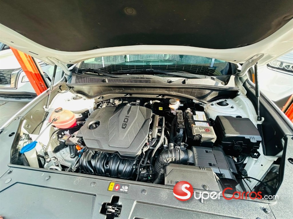 2021 Hyundai Santa Fe SEL — foto 5 / 10