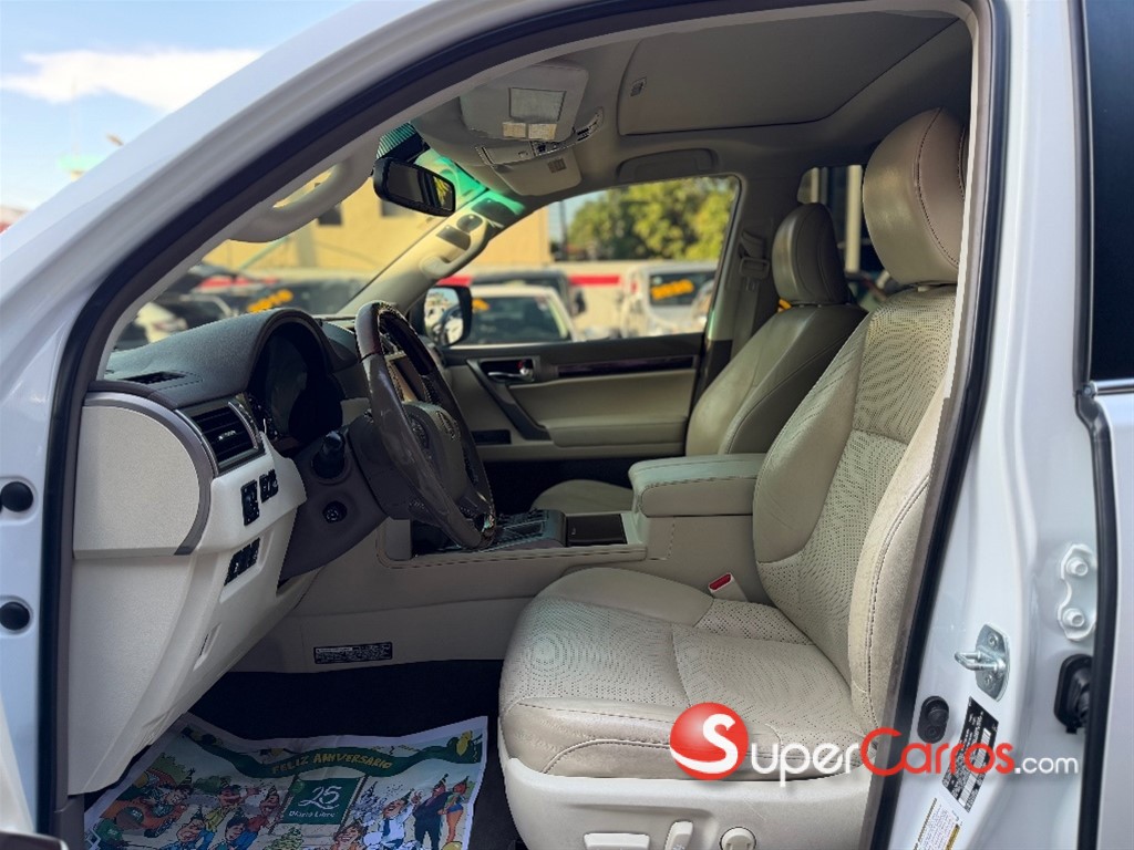 2018 Lexus GX 460 Luxury — foto 8 / 12