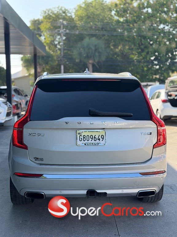 2020 Volvo XC90 Inscription T6 — foto 6 / 12