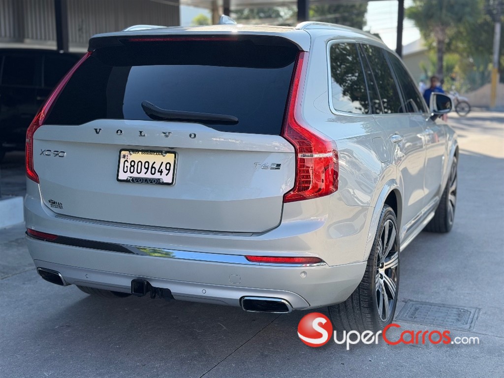 2020 Volvo XC90 Inscription T6 — foto 7 / 12