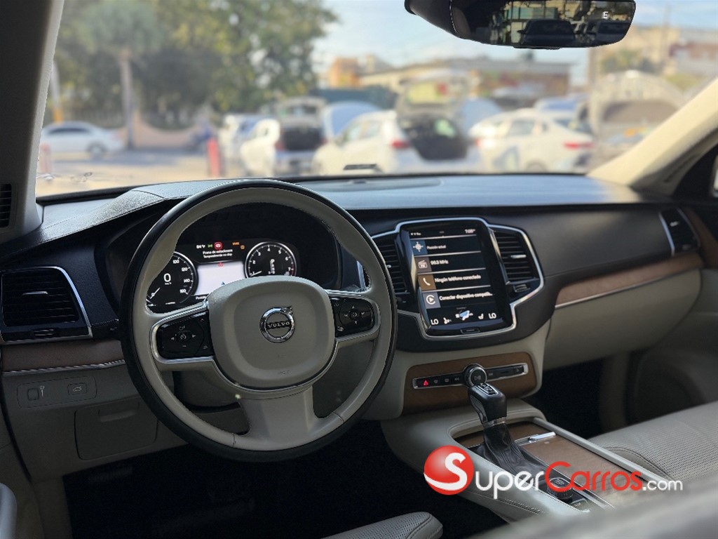 2020 Volvo XC90 Inscription T6 — foto 10 / 12
