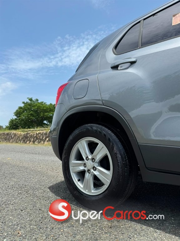 2020 Chevrolet Tracker LS — foto 5 / 11