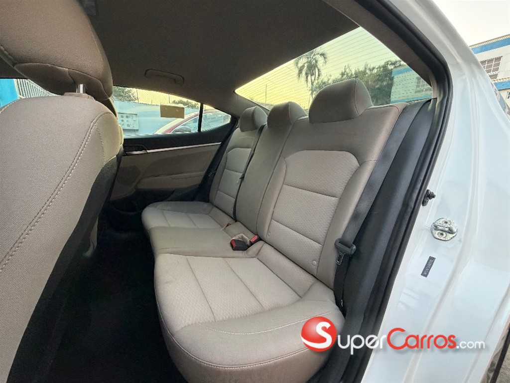 2020 Hyundai Elantra — foto 9 / 9
