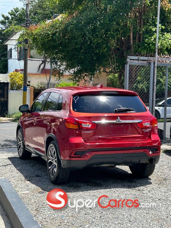 2019 Mitsubishi Motors Outlander — foto 9 / 9