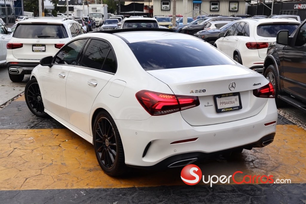 2021 Mercedes-Benz Clase A 220 4Matic — foto 3 / 9