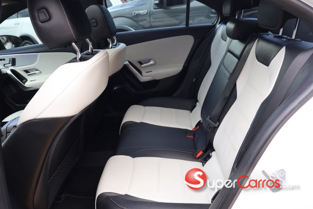 2021 Mercedes-Benz Clase A 220 4Matic — foto 5 / 9