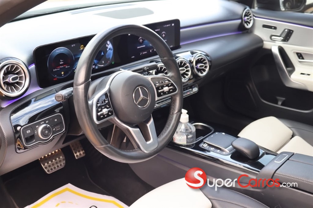 2021 Mercedes-Benz Clase A 220 4Matic — foto 8 / 9