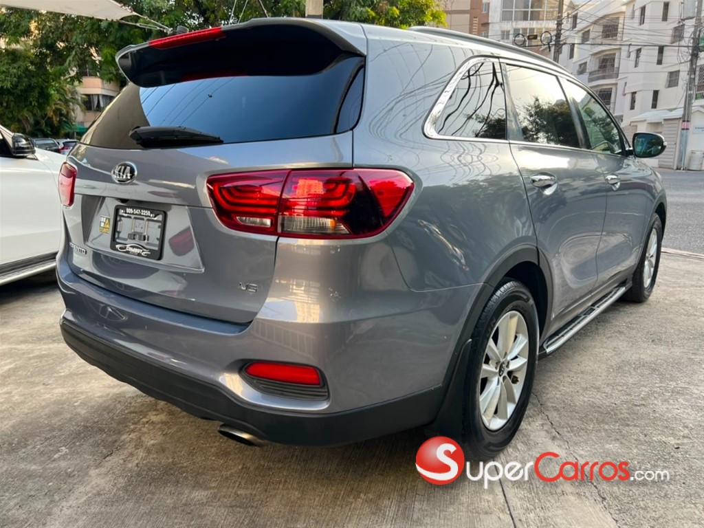2020 Kia Sorento LX — foto 4 / 11