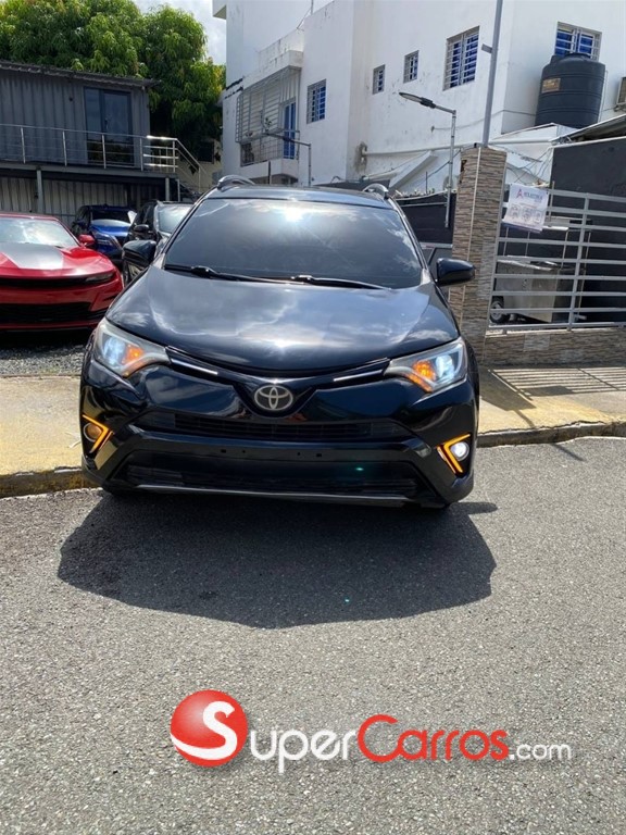 2017 Toyota RAV4 LE — foto 3 / 10