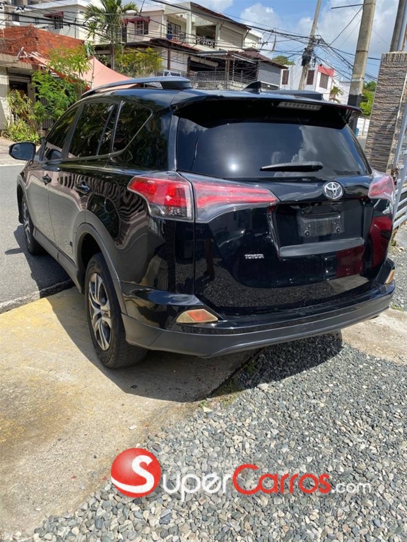 2017 Toyota RAV4 LE — foto 4 / 10