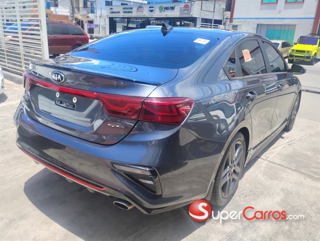 2021 Kia Forte GT Line — foto 3 / 12