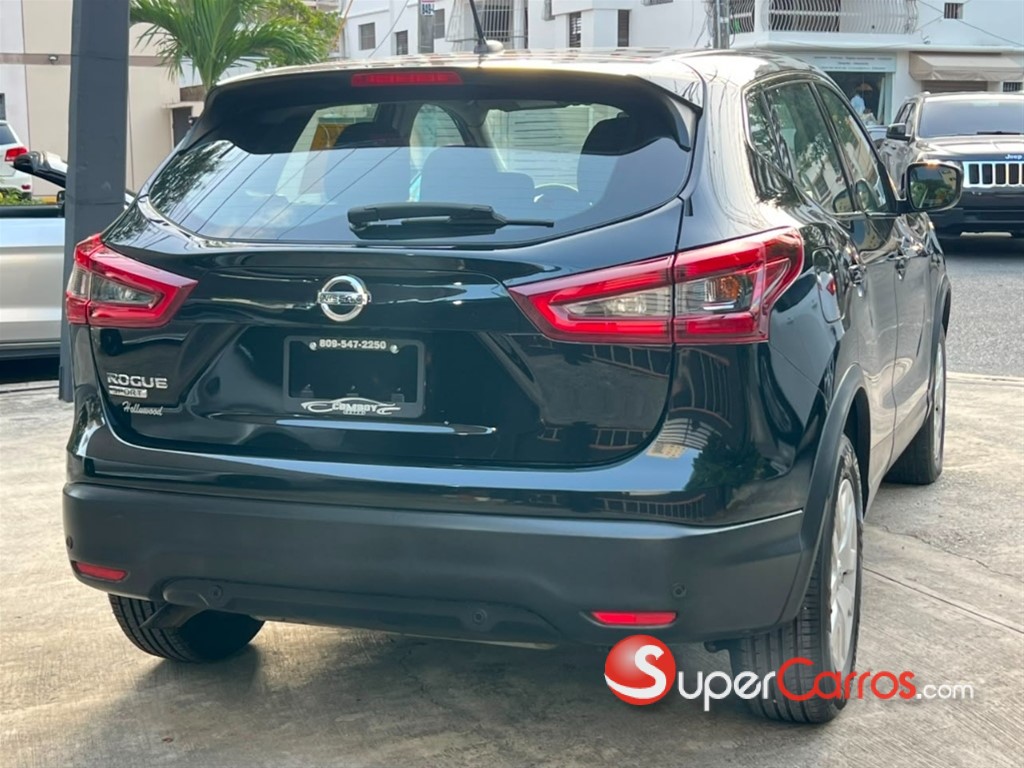 2020 Nissan Rogue Sport — foto 4 / 10