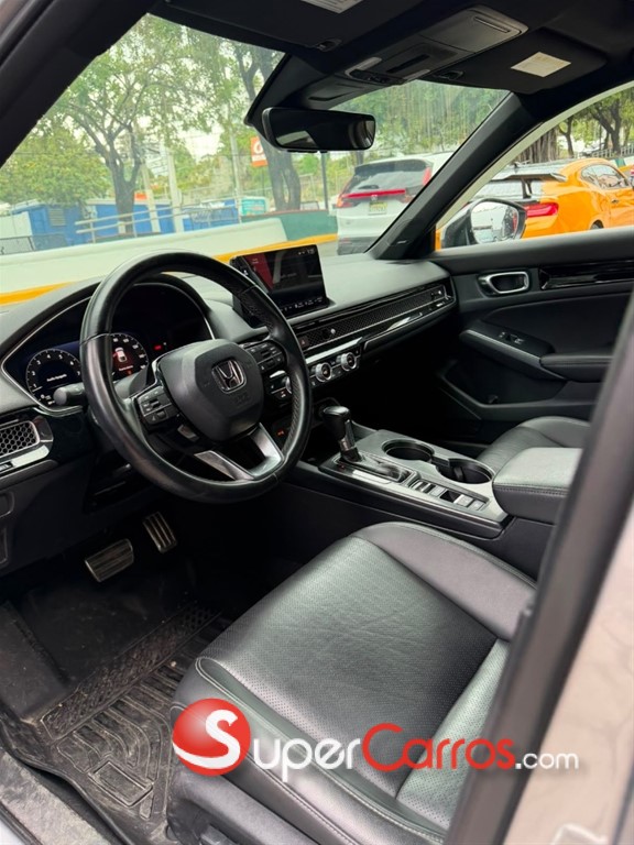 2023 Honda Civic Touring — foto 5 / 9