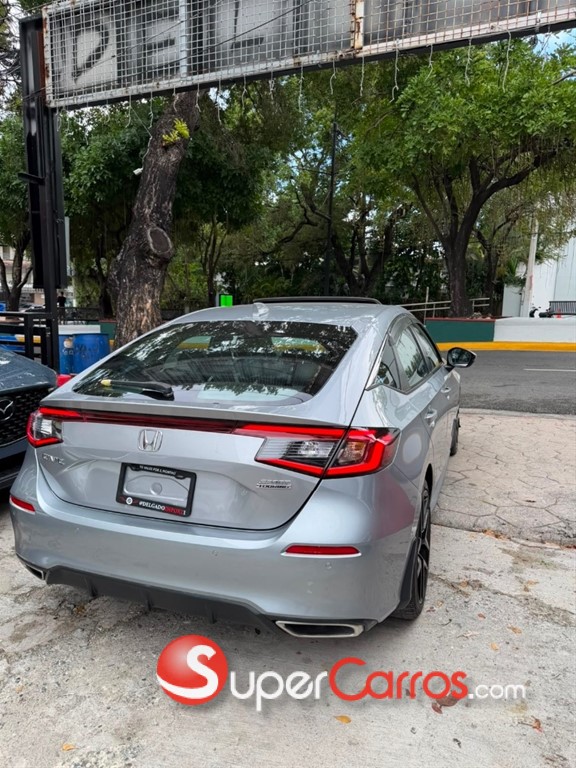2023 Honda Civic Touring — foto 8 / 9