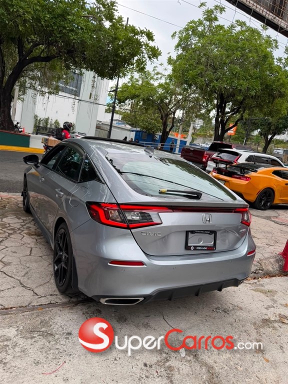 2023 Honda Civic Touring — foto 9 / 9